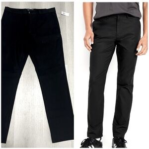 Old Navy Men’s 30x30 Black Jack Ultimate Slim Tech Chinos NWT Built in Flex